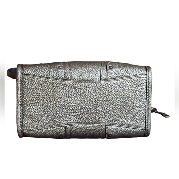 Coach bag metallic grean pebble leather mini Phyder Satchel adjustable strap - Picture 4 of 7
